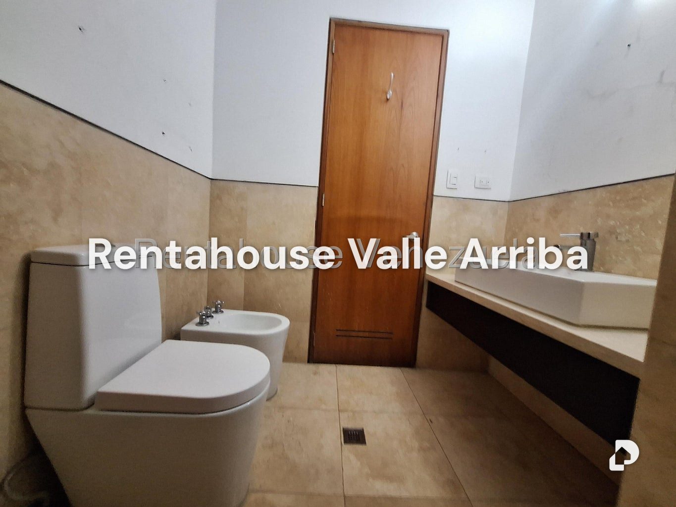 Apartamento en Lomas de Las Mercedes, Caracas – 11