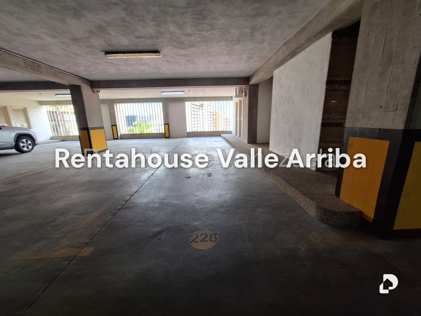 Apartamento en Lomas de Las Mercedes, Caracas – 17