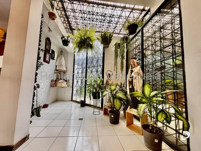 Casa en Colinas de Tamanaco, Caracas – 9