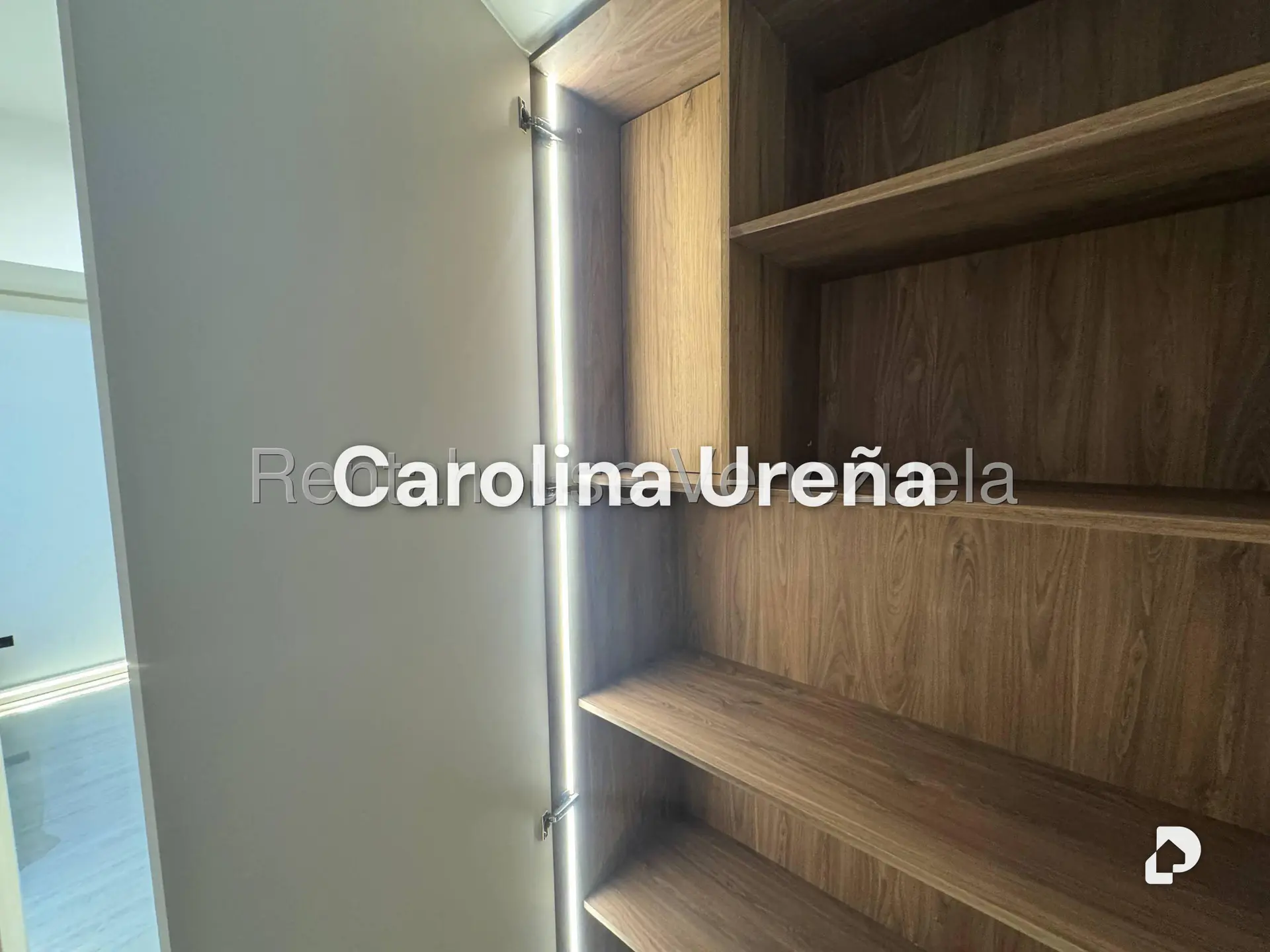 Apartamento en Lomas de La Alameda, Caracas – 25