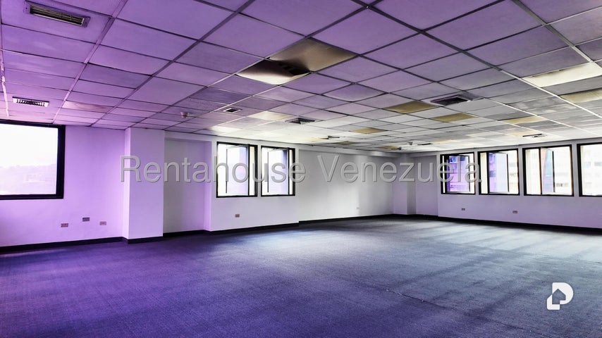 Oficina en Chacao, Caracas – 5