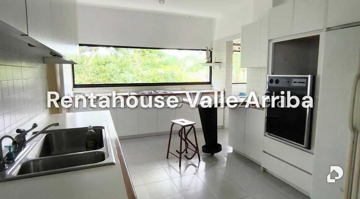 Apartamento en Chuao, Caracas – 12