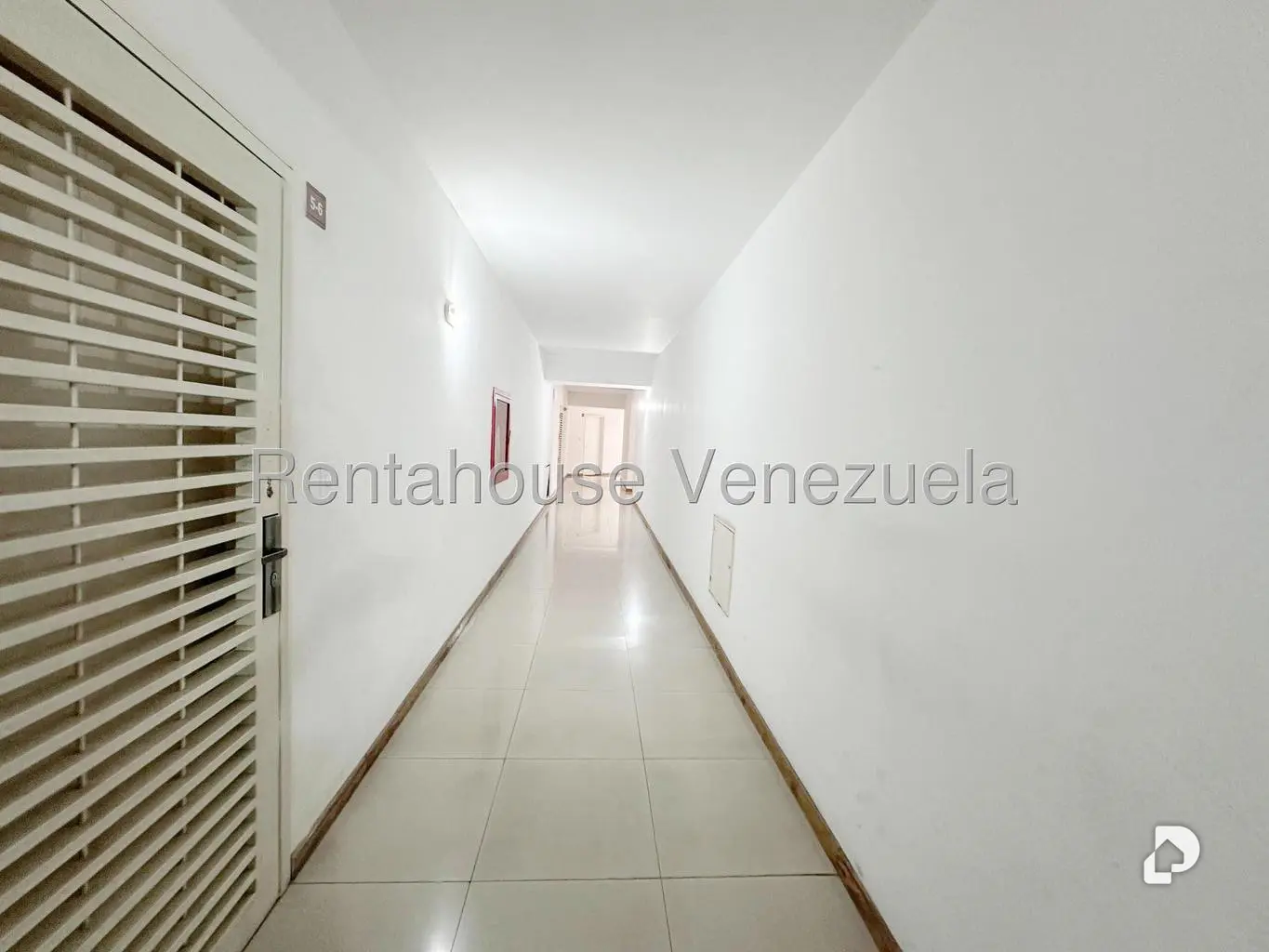 Apartment in Santa Mónica, Caracas – 4