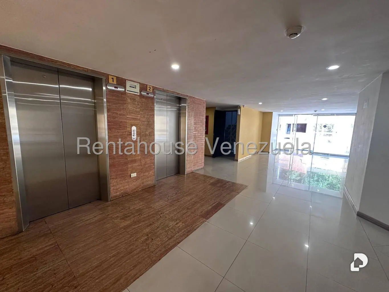 Apartment in Santa Mónica, Caracas – 3