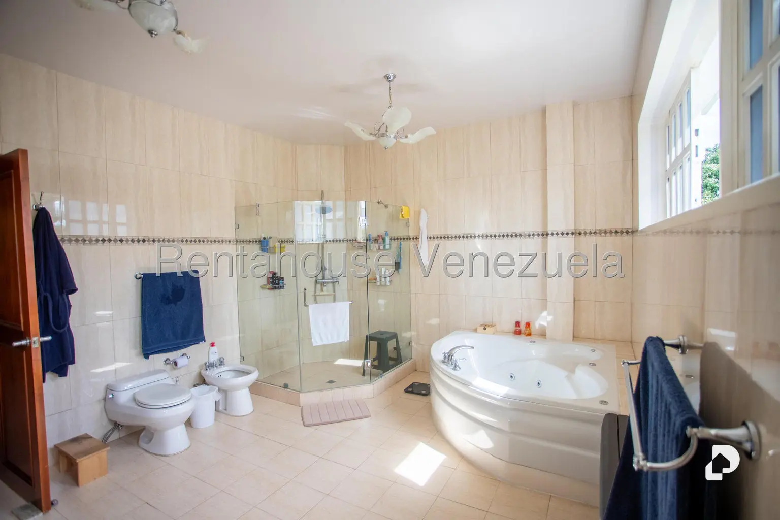Casa en Colinas de Bello Monte, Caracas – 17