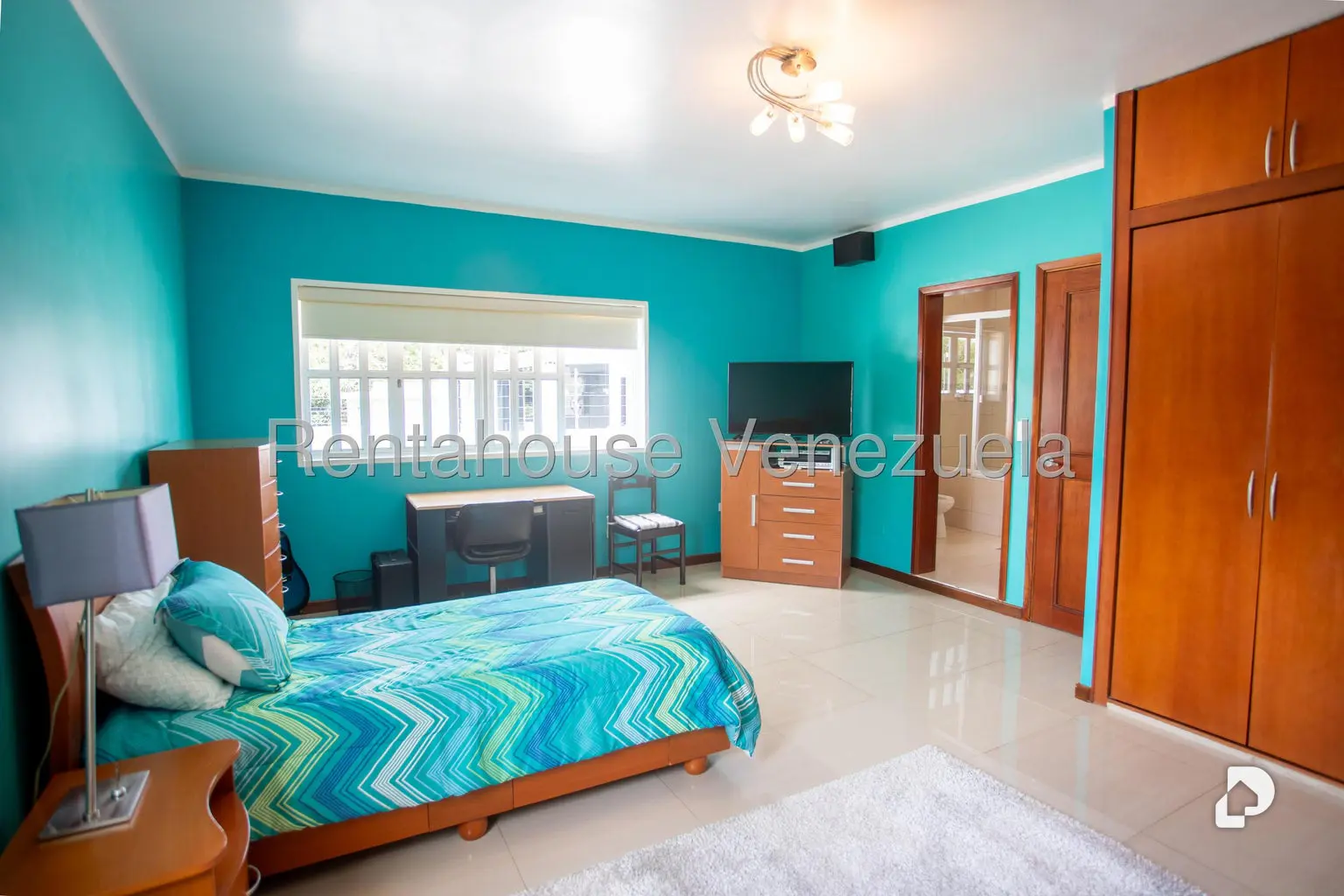 Casa en Colinas de Bello Monte, Caracas – 32