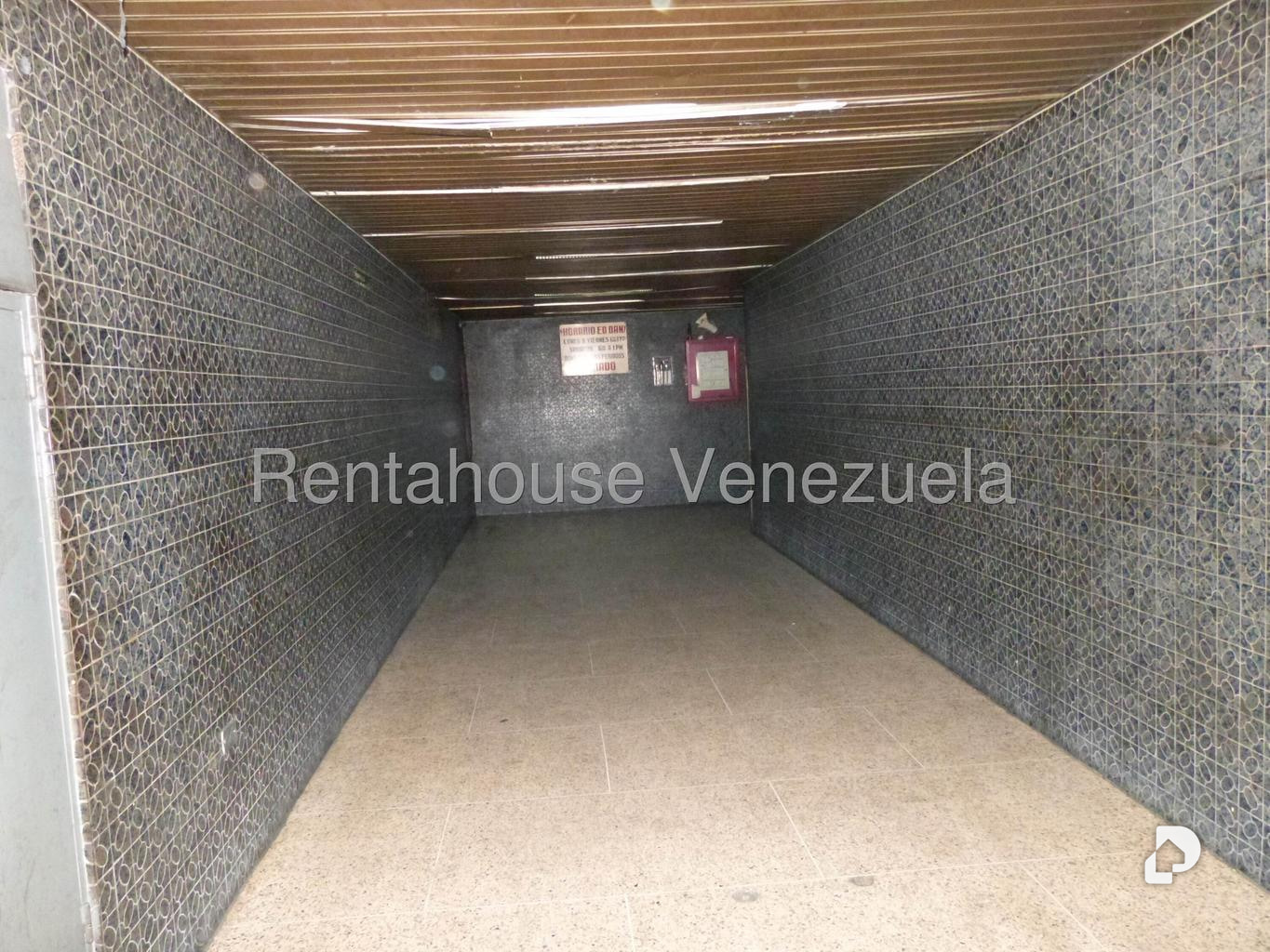 Edificio en Parroquia Catedral, Caracas – 11
