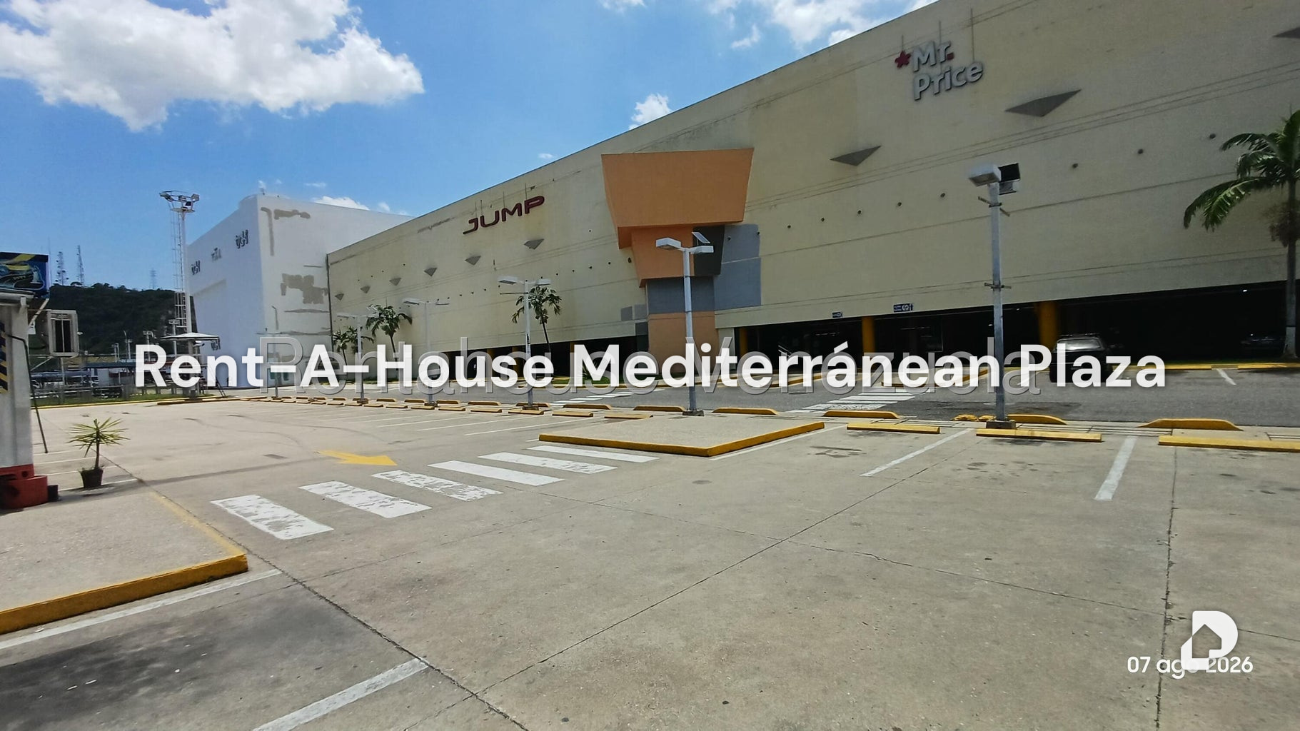 Commercial space in Castillete, San Diego – 2