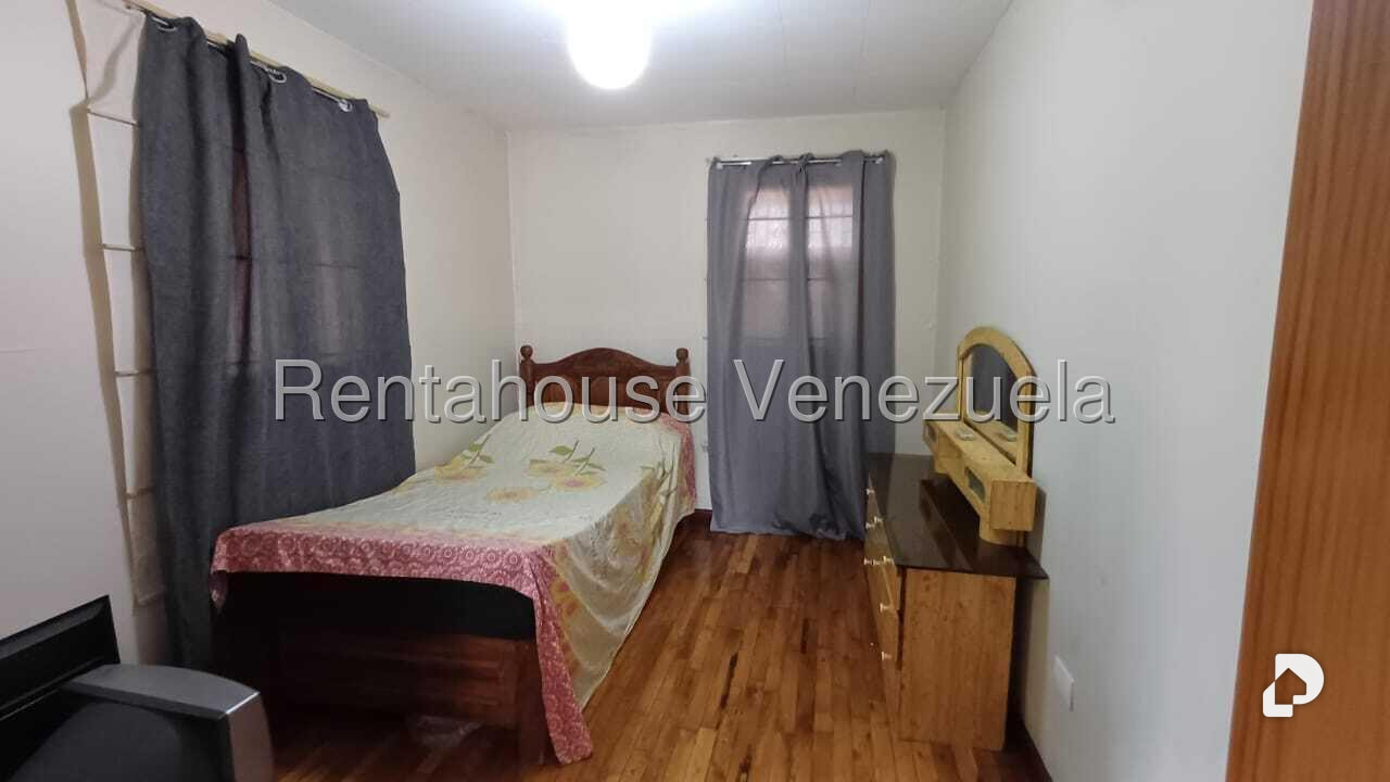 House in Macarena Sur, Los Teques – 9