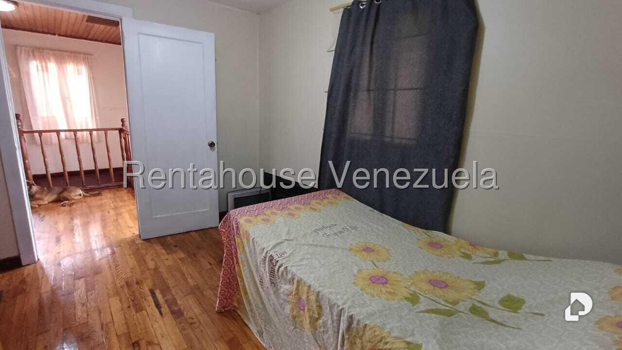 House in Macarena Sur, Los Teques – 16