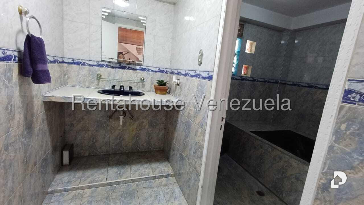 House in Macarena Sur, Los Teques – 8
