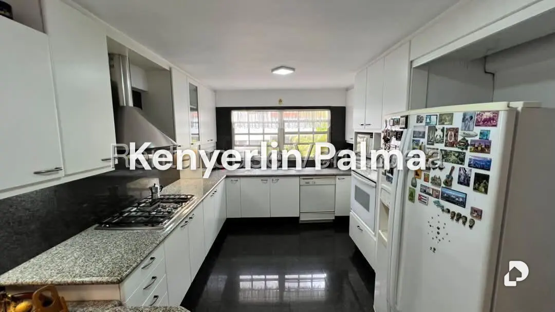 Apartamento en La Campiña, Caracas – 13