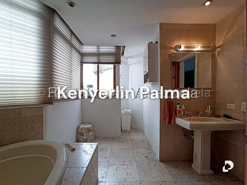 Apartamento en La Campiña, Caracas – 28