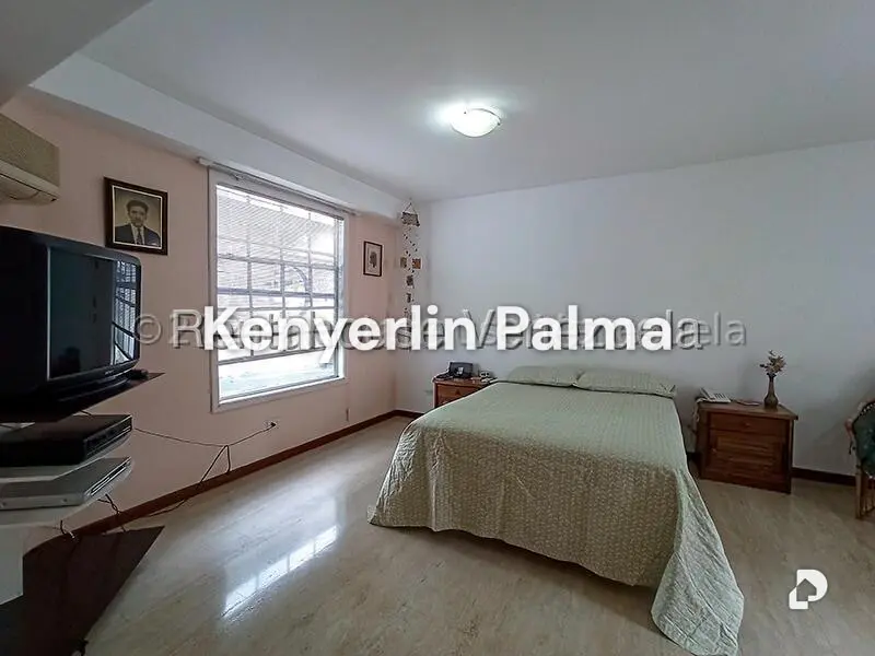 Apartamento en La Campiña, Caracas – 25