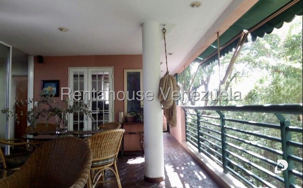 Casa en Altamira, Caracas – 10
