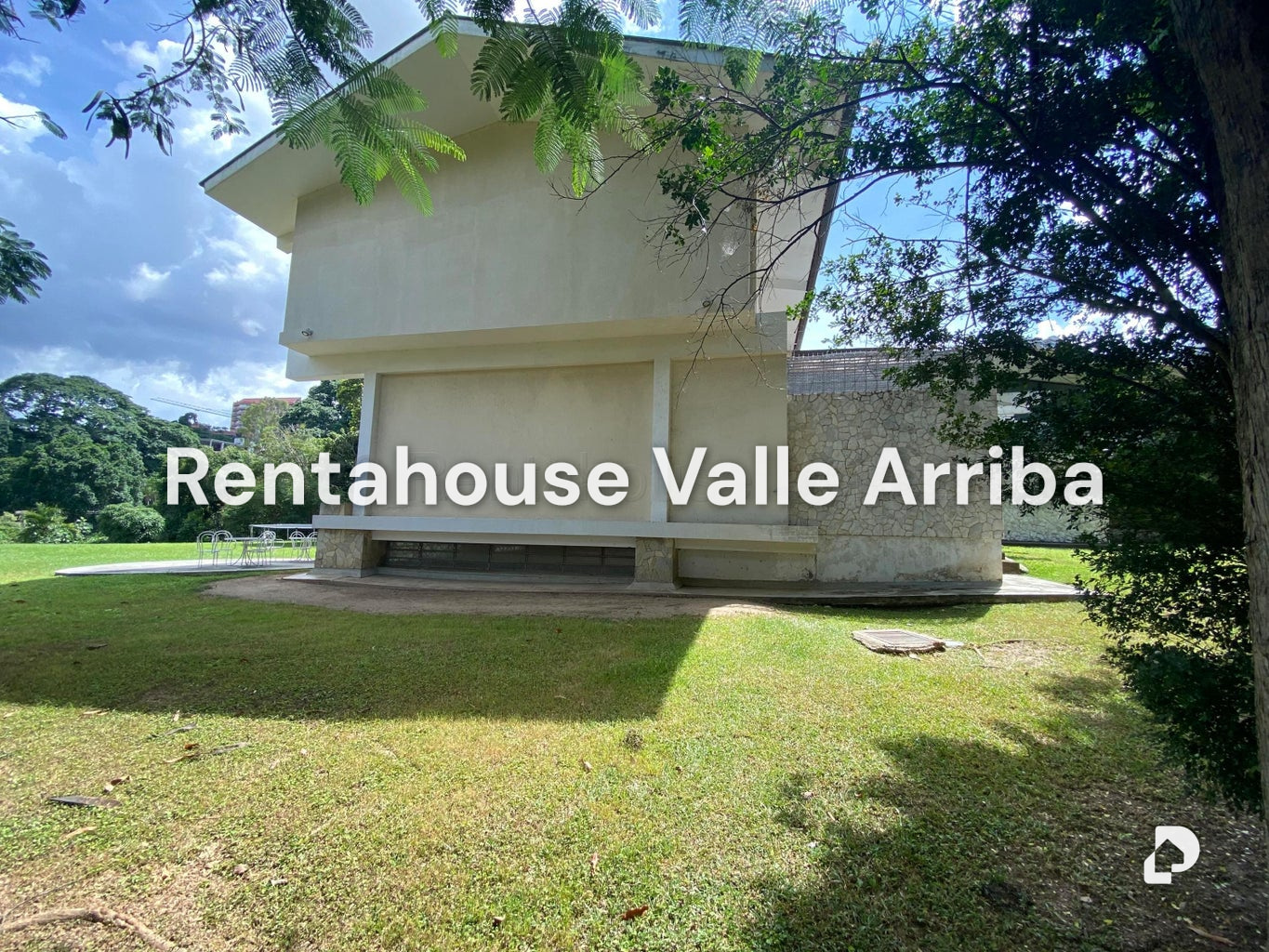 Casa en Valle Arriba, Caracas – 20
