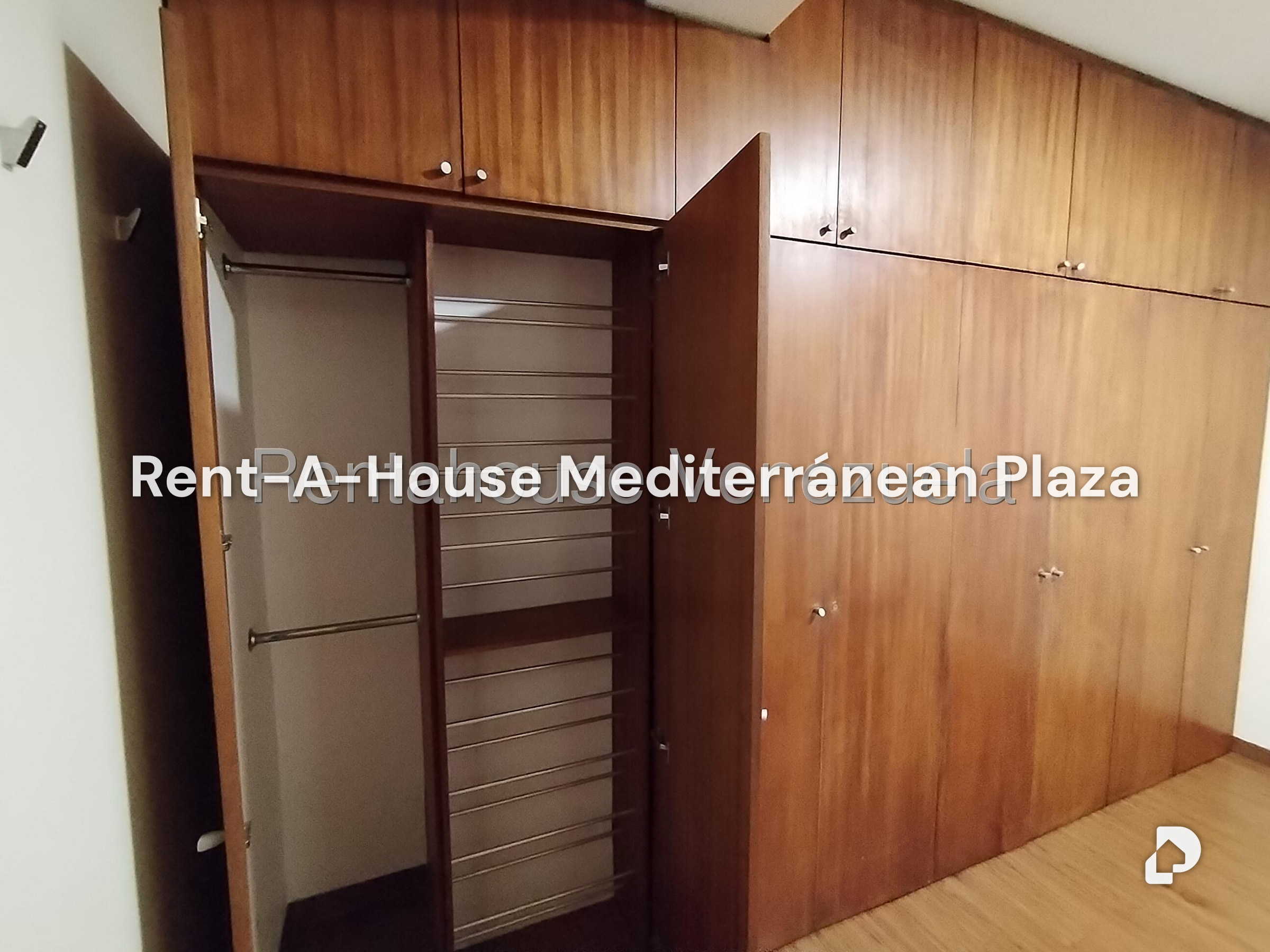 Apartamento en Los Mangos, Valencia