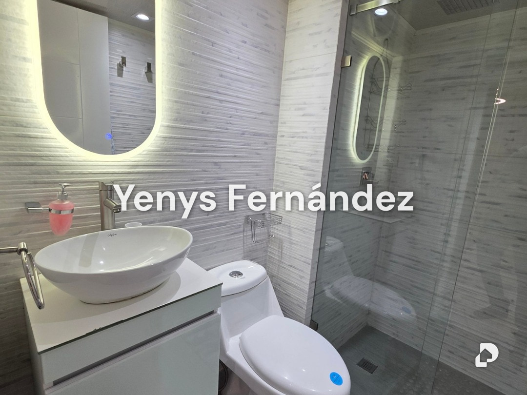 Apartamento en Res. Entremares - Av. Américo Vespucio, Complejo Turístico El Morro, Lechería – 9