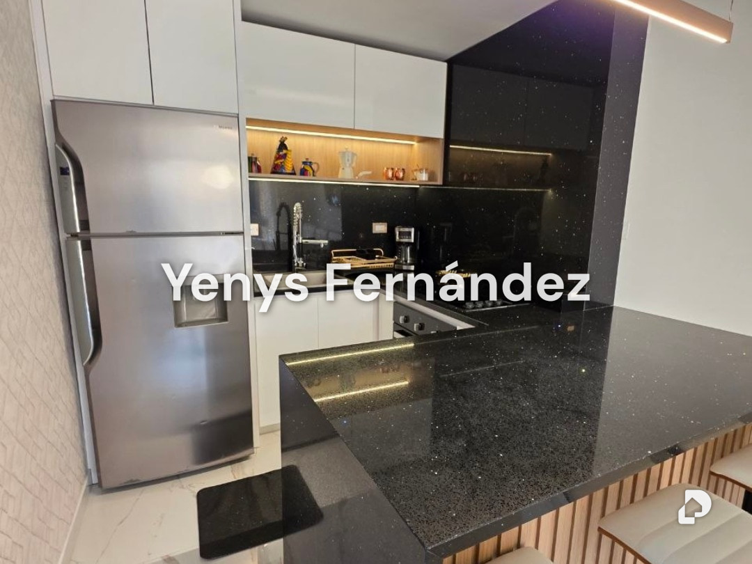 Apartamento en Res. Entremares - Av. Américo Vespucio, Complejo Turístico El Morro, Lechería – 5
