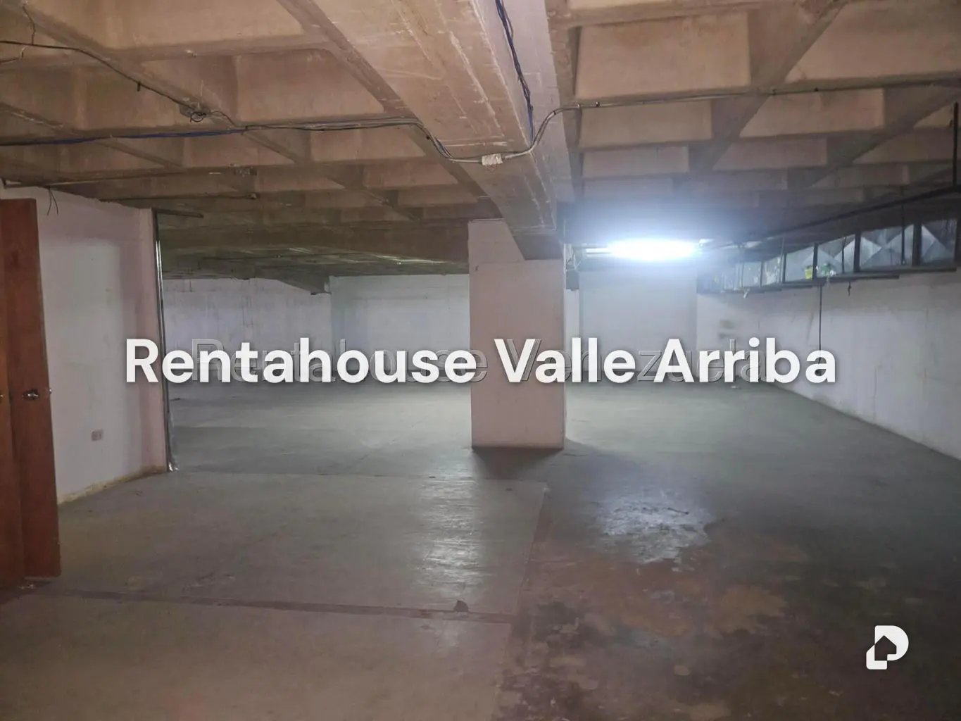 Local comercial en La Yaguara, Caracas – 13