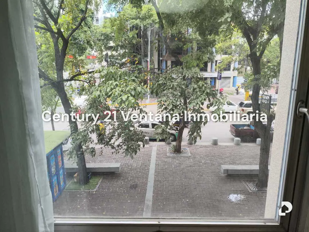 Oficina en Las Mercedes, Caracas – 21