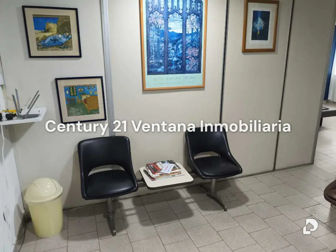 Oficina en Las Mercedes, Caracas – 12