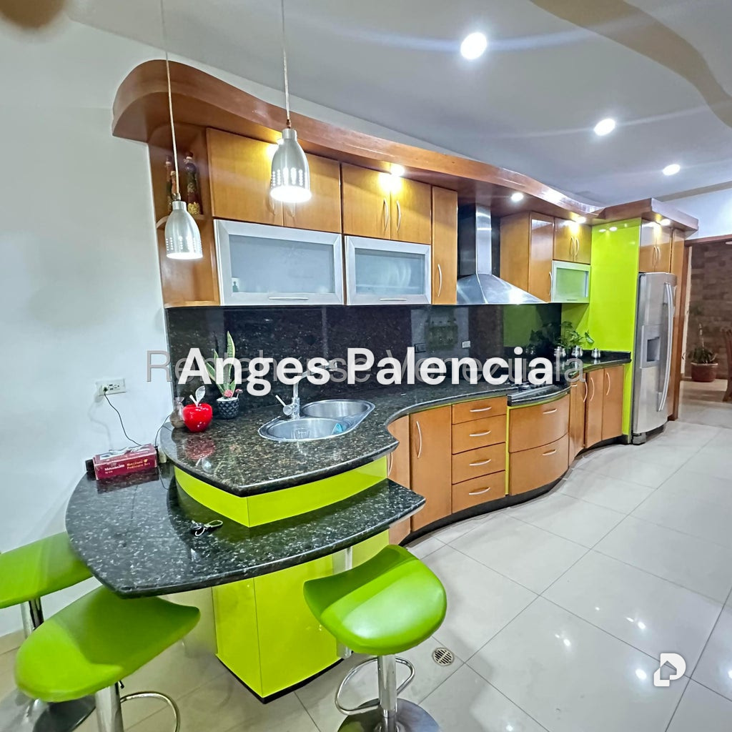 Casa en Don Genaro, Maracay – 12