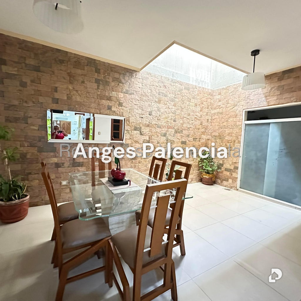 Casa en Don Genaro, Maracay – 13