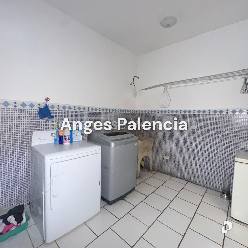 Casa en Don Genaro, Maracay – 16