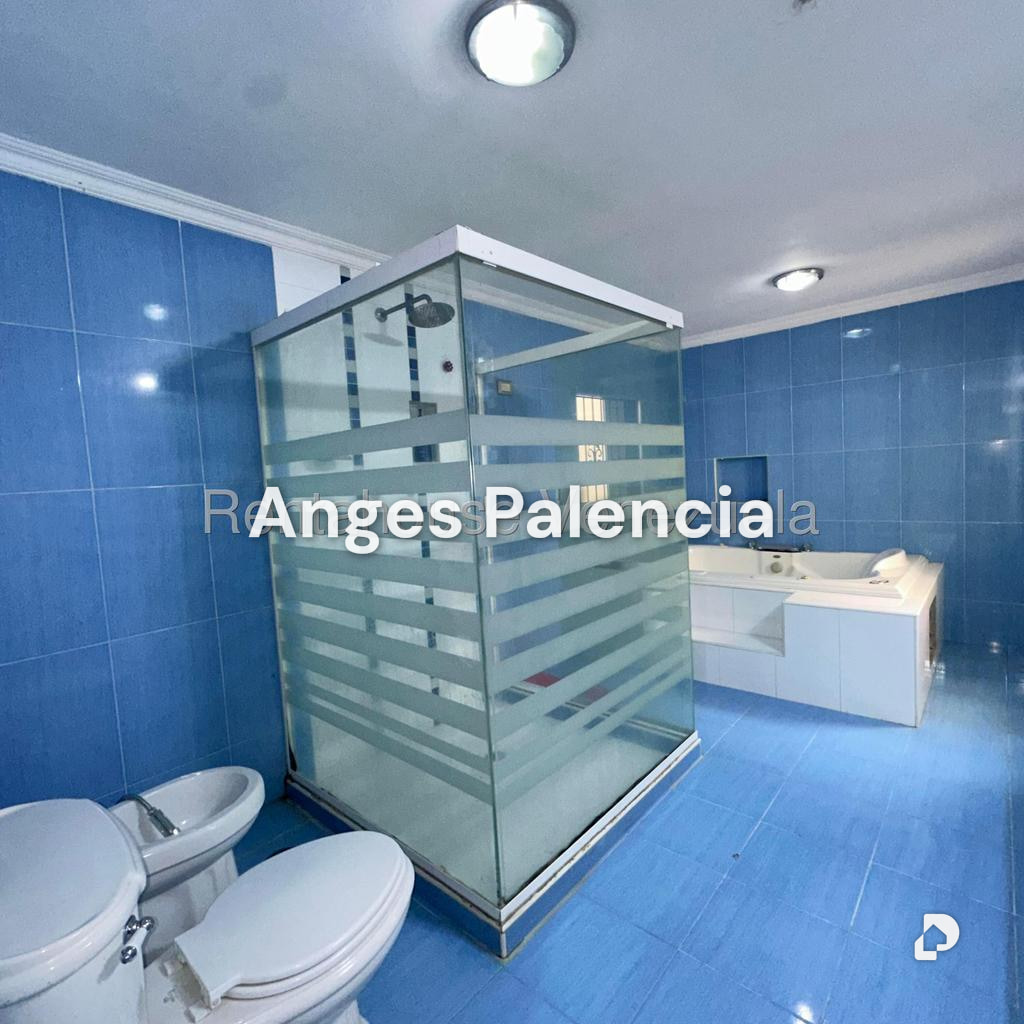 Casa en Don Genaro, Maracay – 28