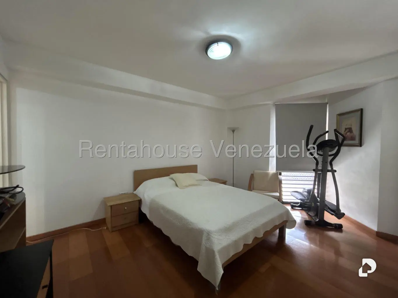 Apartamento en Los Palos Grandes, Caracas – 6