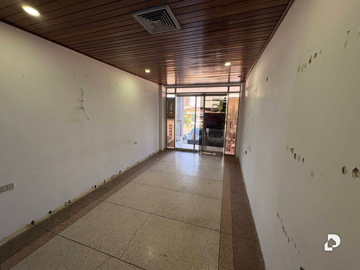 Local comercial en Calle 72, Maracaibo