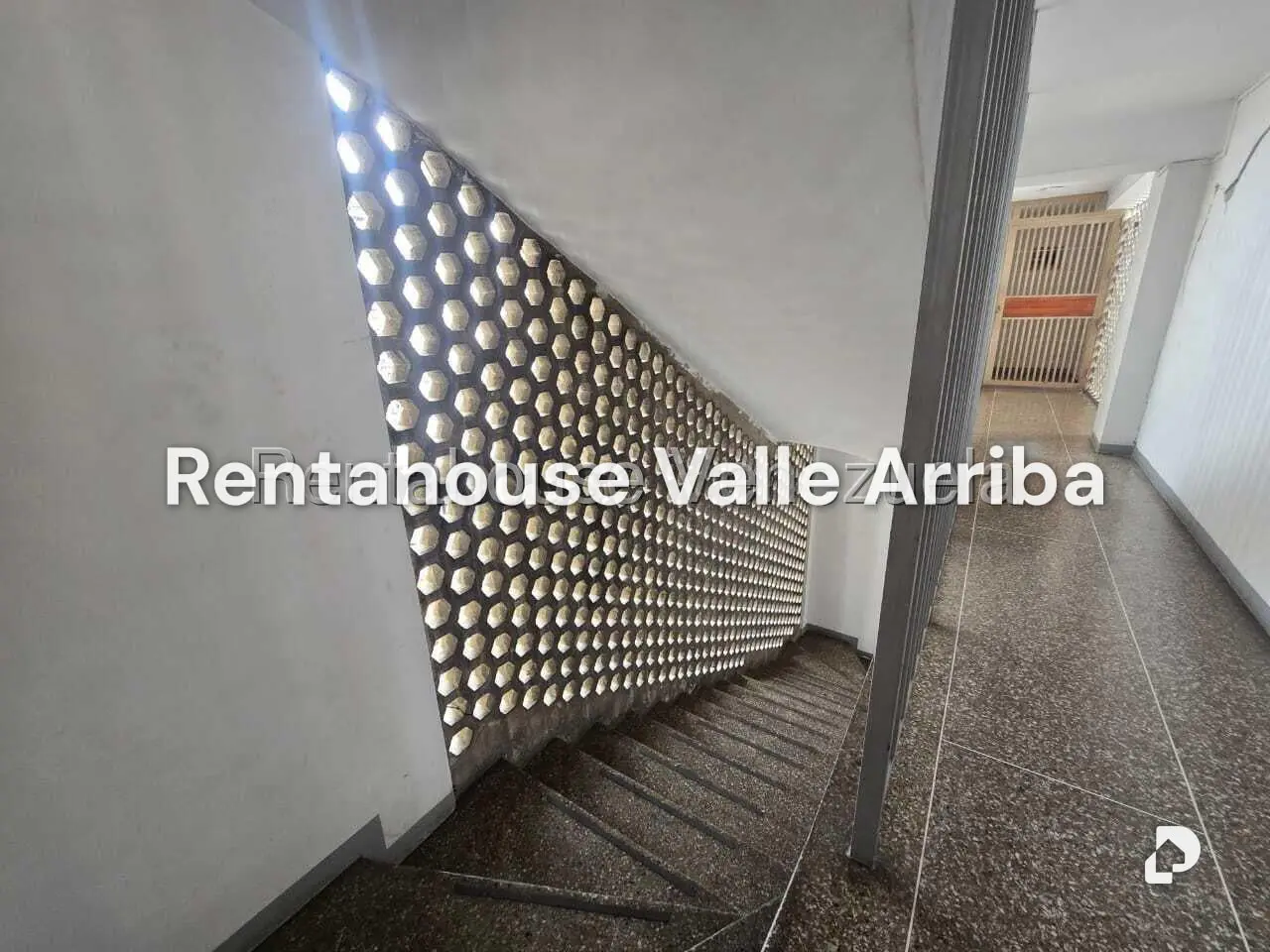 Apartamento en Parroquia La Candelaria, Caracas – 16