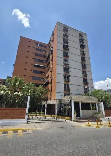 Apartamento en Base Aragua, Maracay - 1