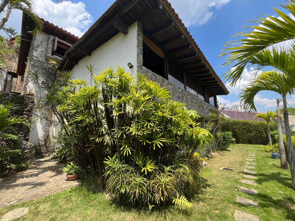 Casa en Colinas de Tamanaco, Caracas - 1
