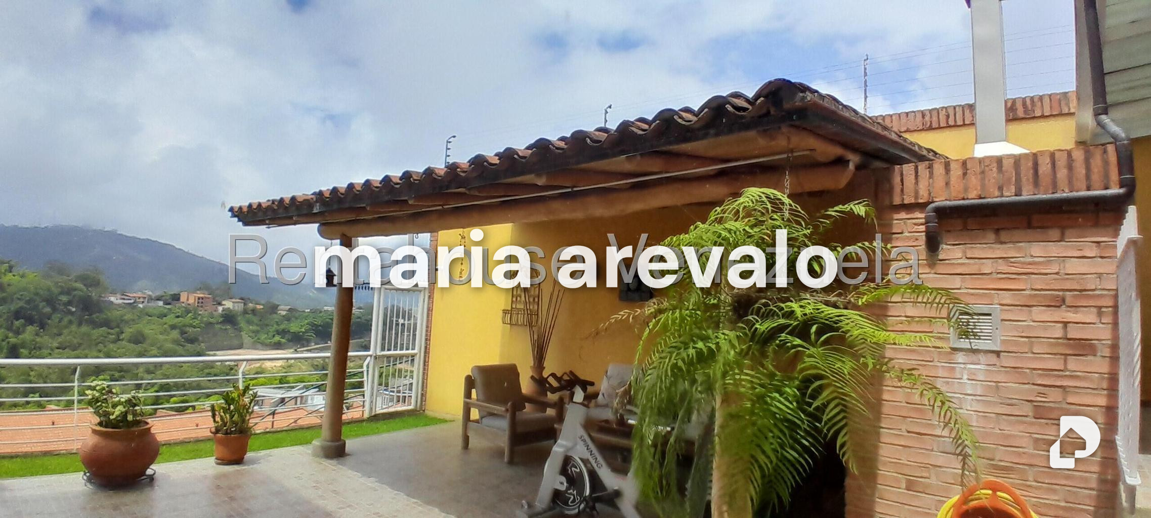 Casa en Alto Hatillo, Caracas – 24