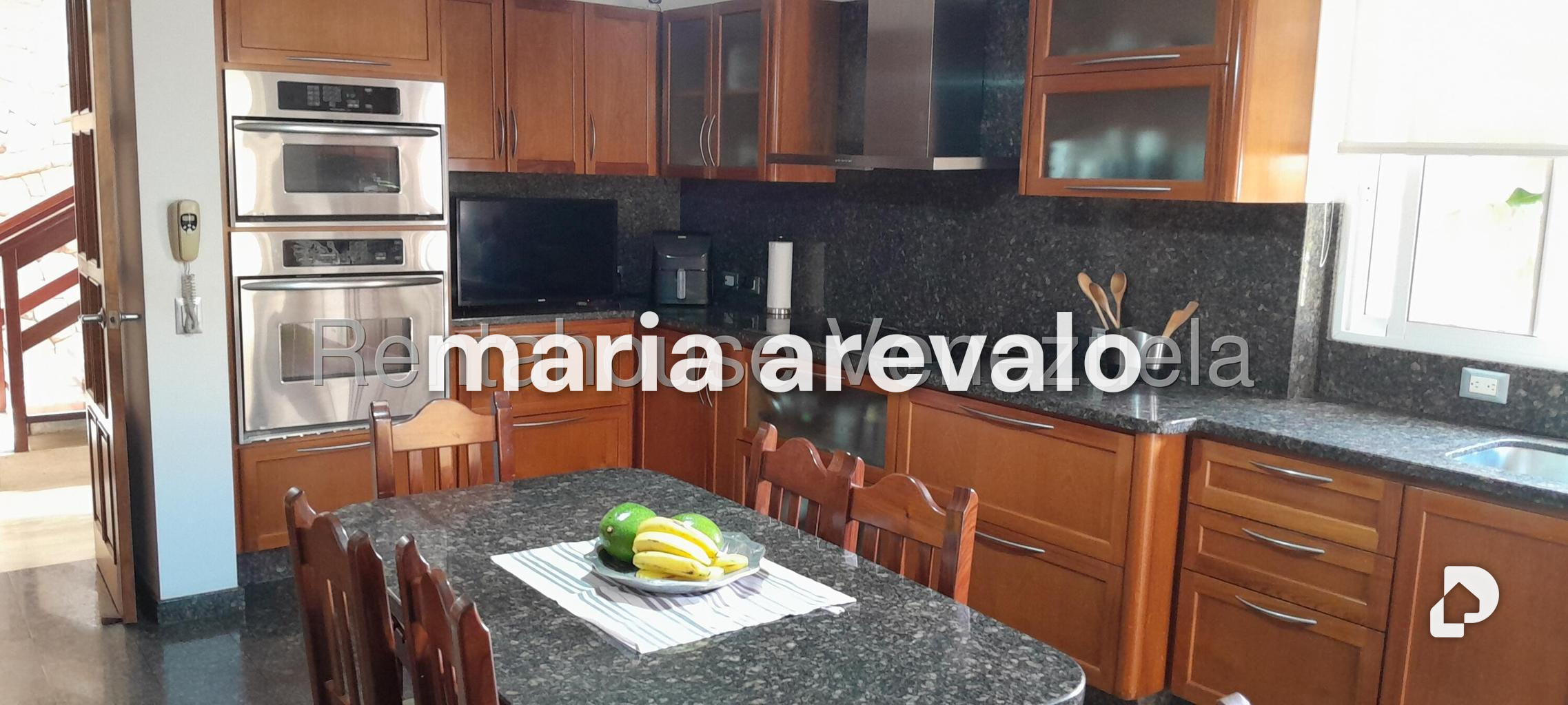 Casa en Alto Hatillo, Caracas – 18