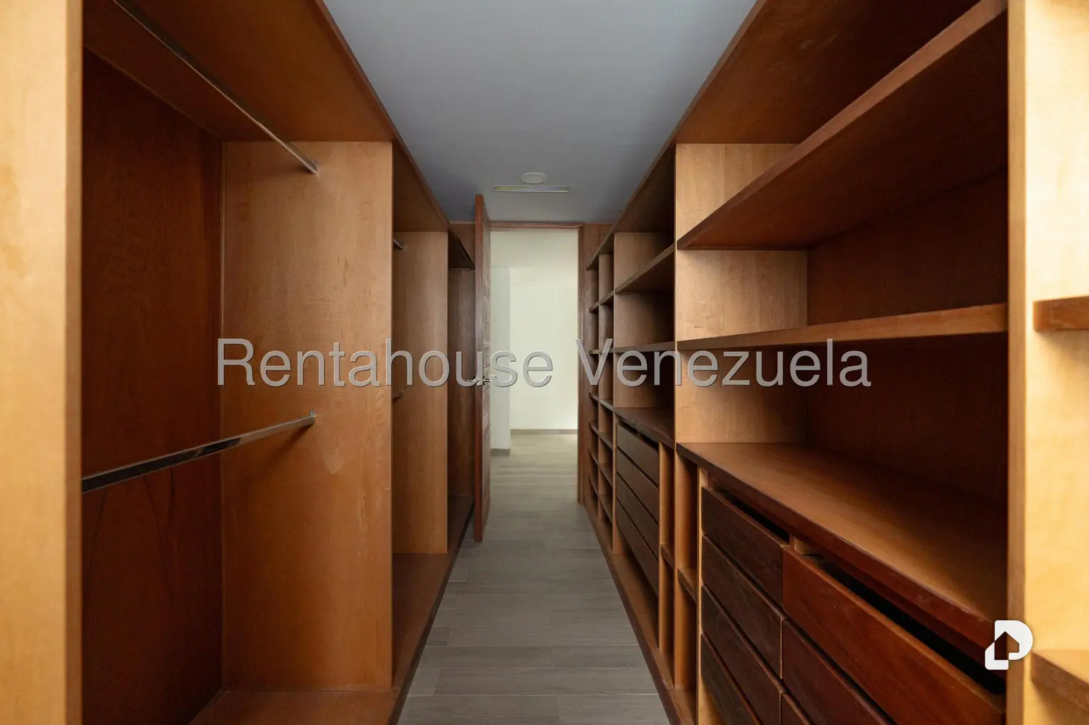 Apartamento en Los Chorros, Caracas – 13
