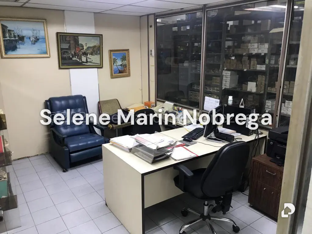 Local comercial en Parroquia La Candelaria, Caracas – 9