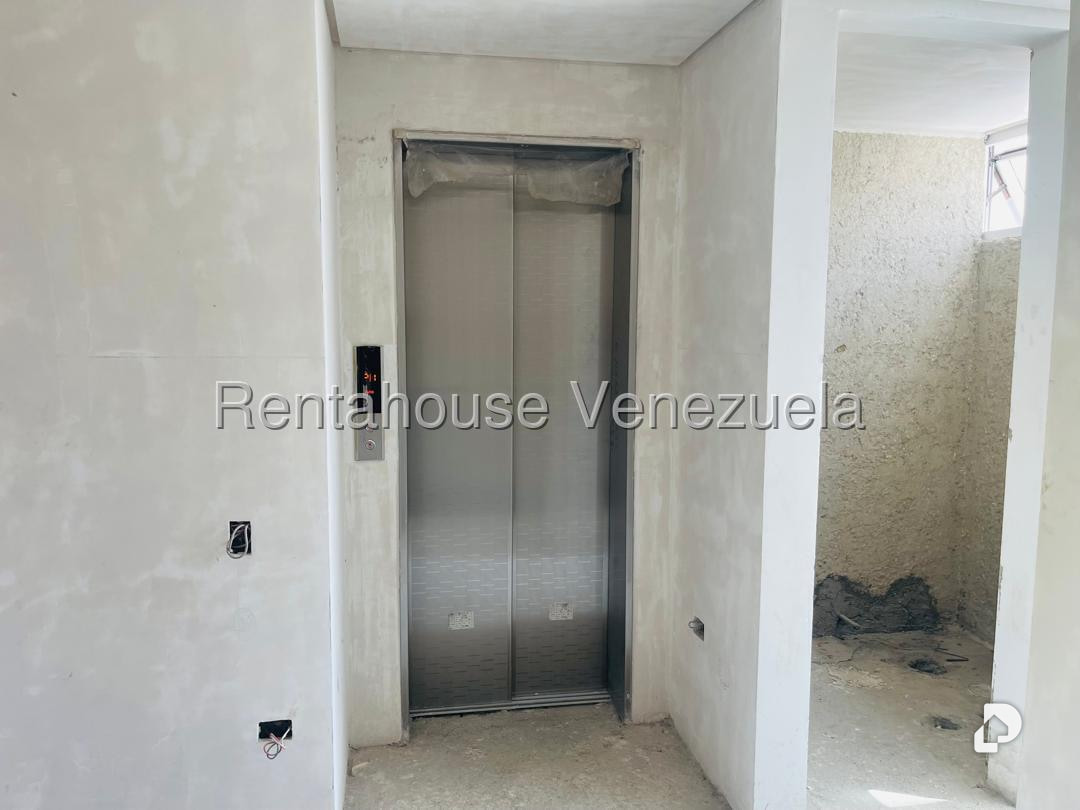Apartamento en La Castellana, Caracas – 14