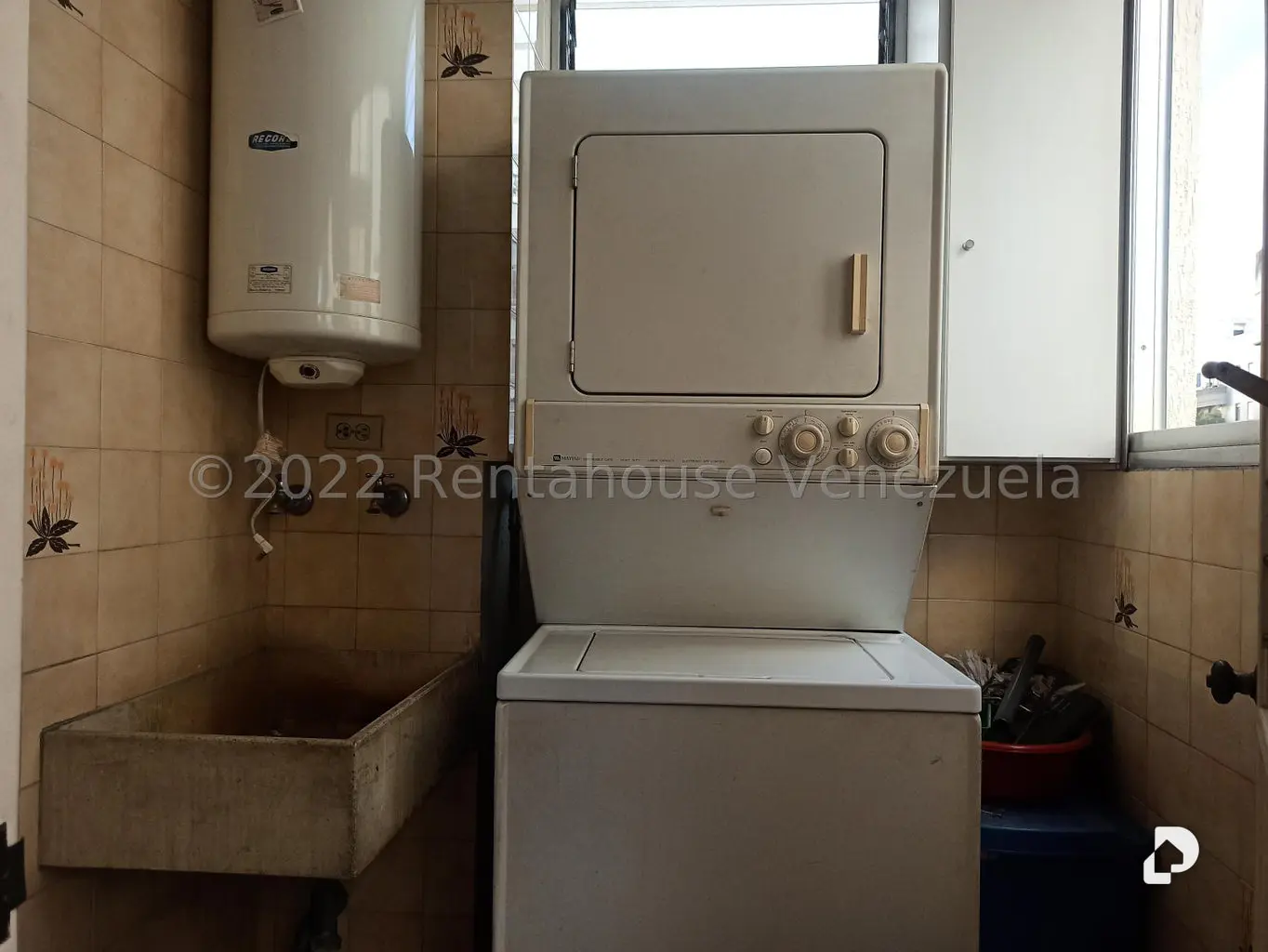 Apartamento en La Florida, Caracas – 13