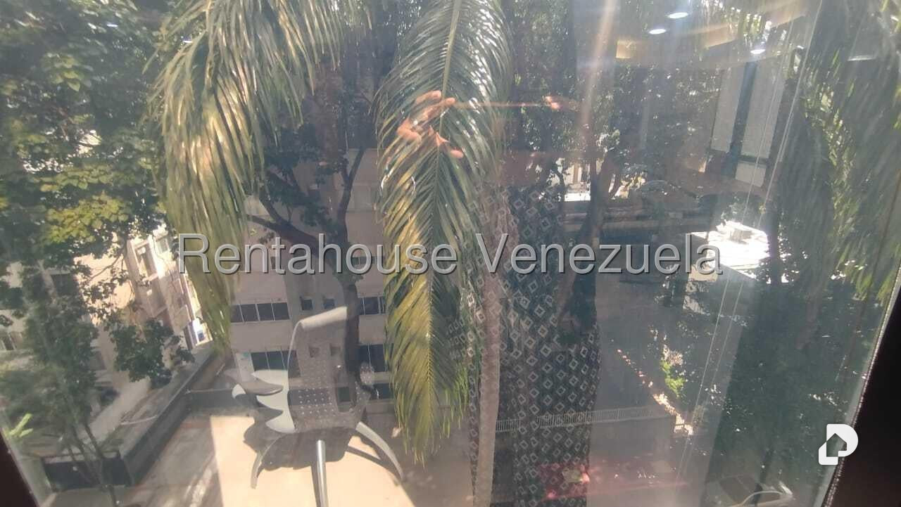 Office in Las Mercedes, Caracas – 20