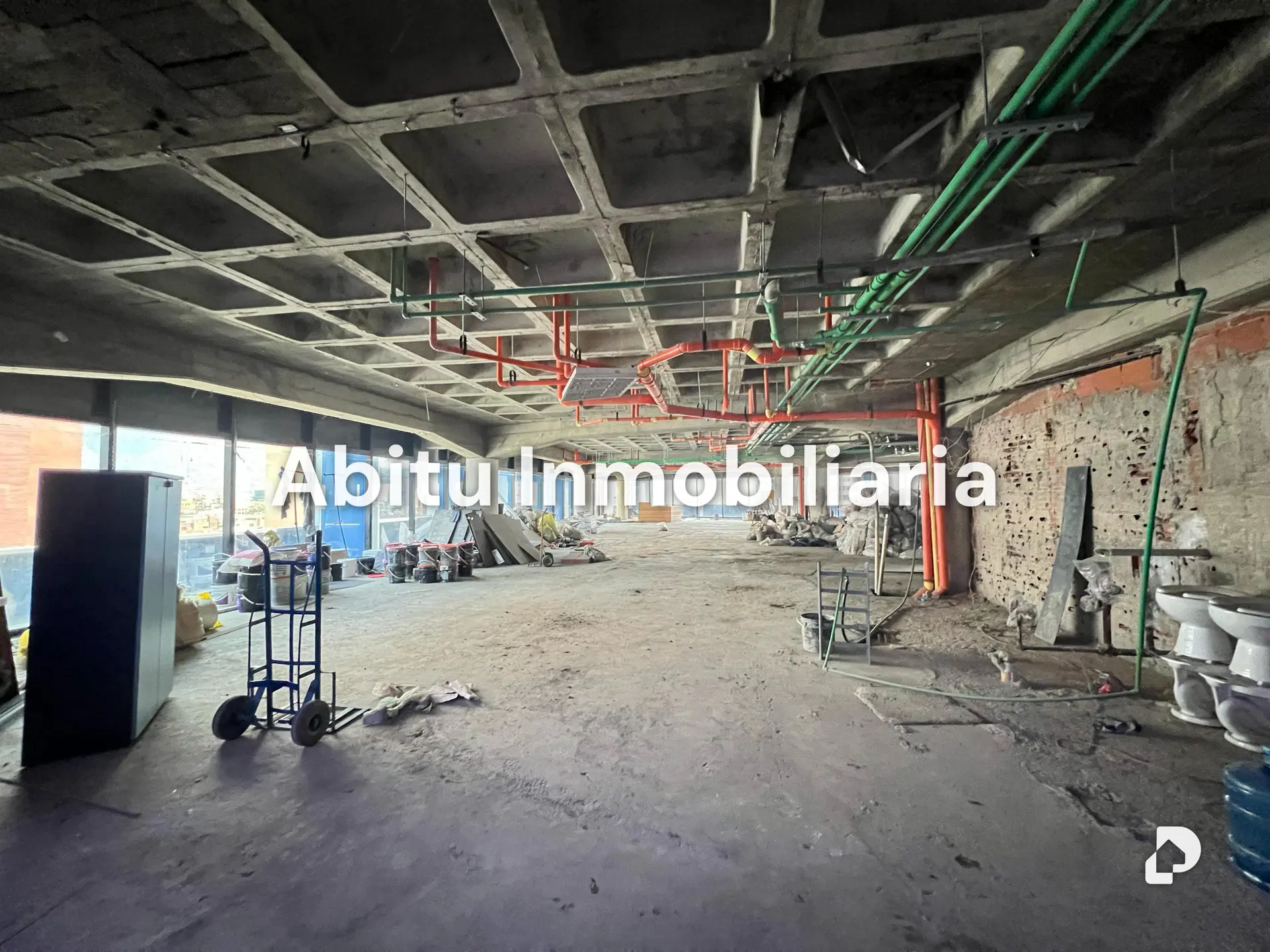 Office in Chacao, Caracas – 1