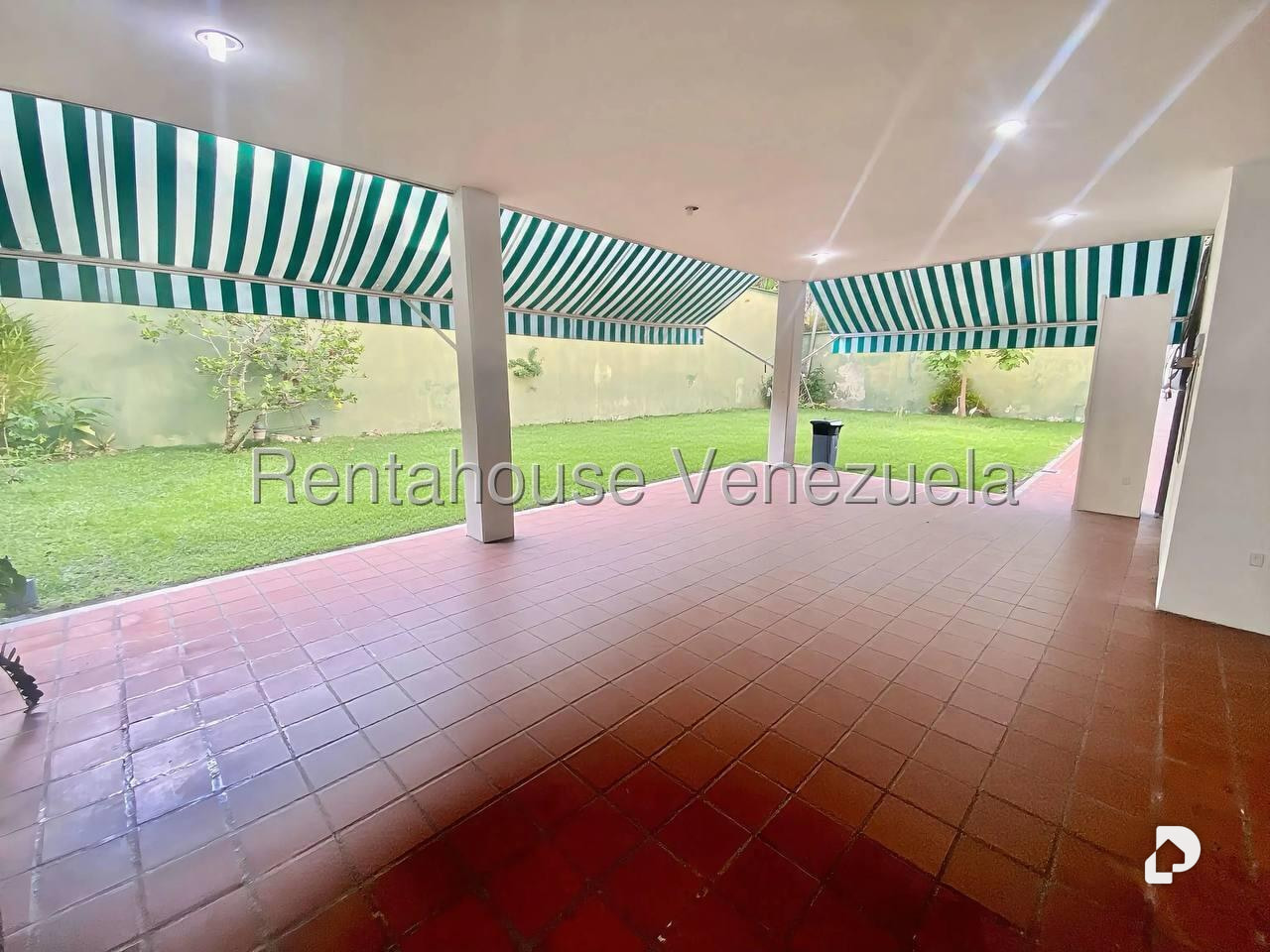 Casa en Colinas de Bello Monte, Caracas – 11