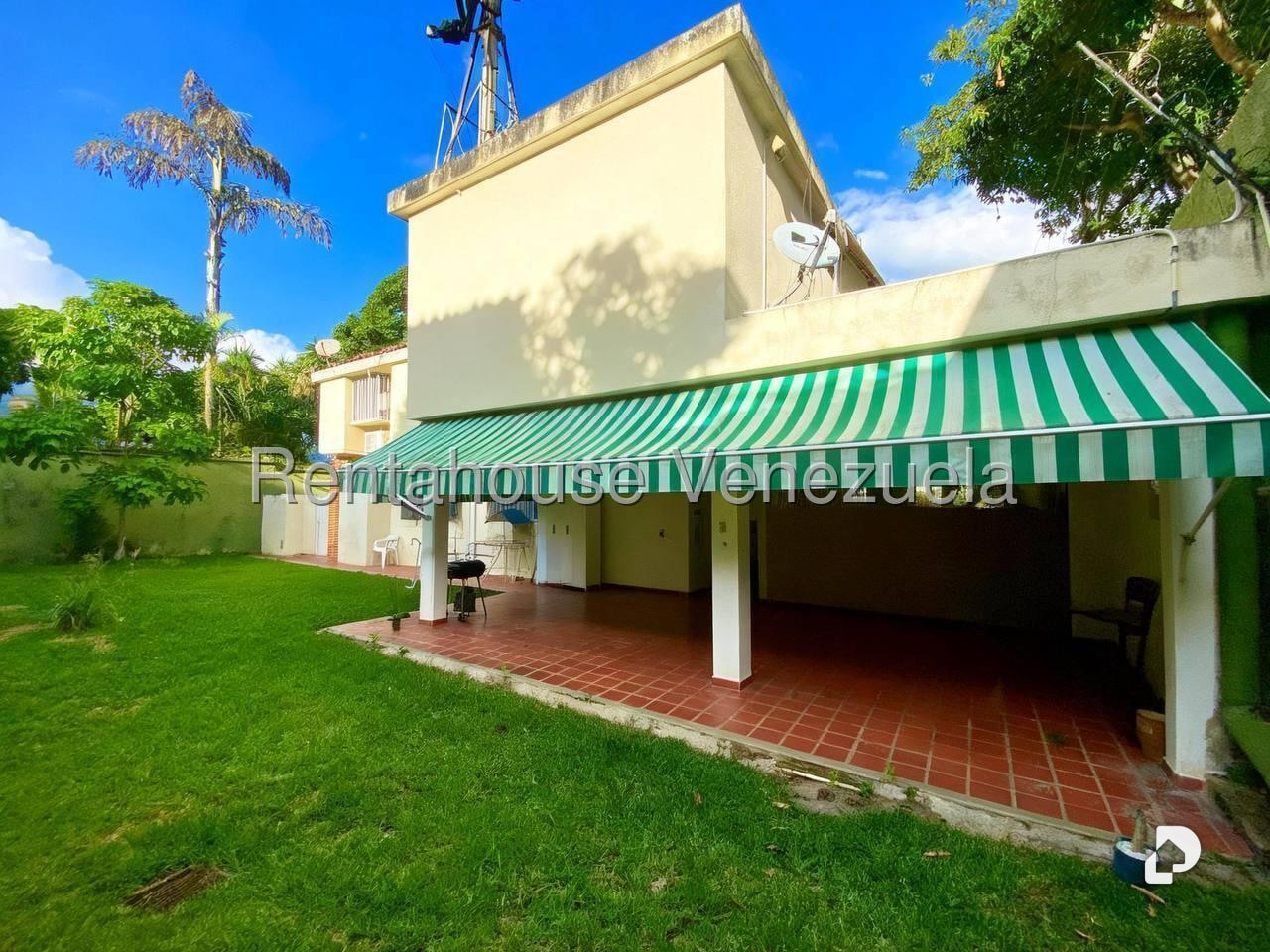 Casa en Colinas de Bello Monte, Caracas – 12