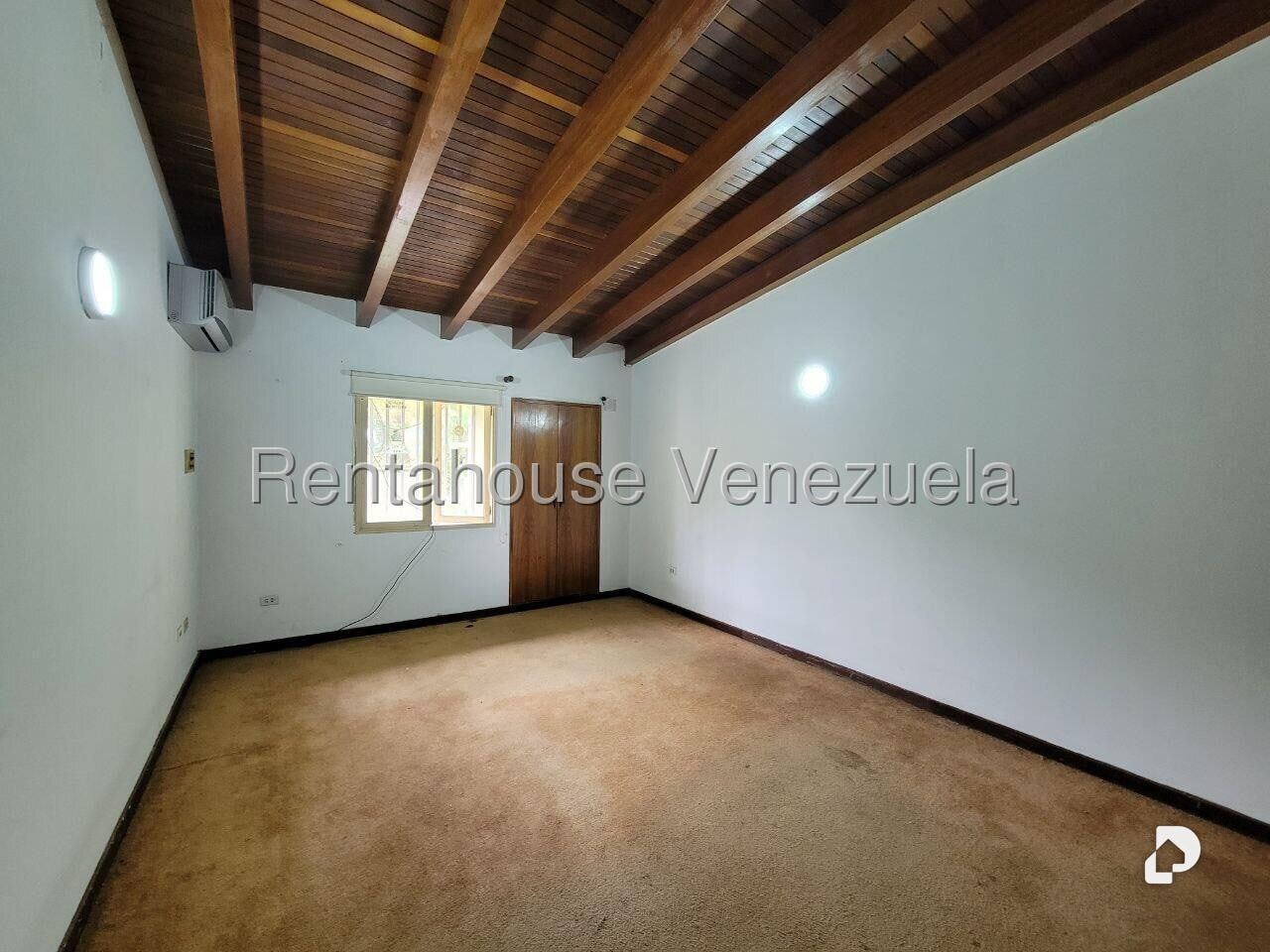 Casa en Colinas de Bello Monte, Caracas – 19