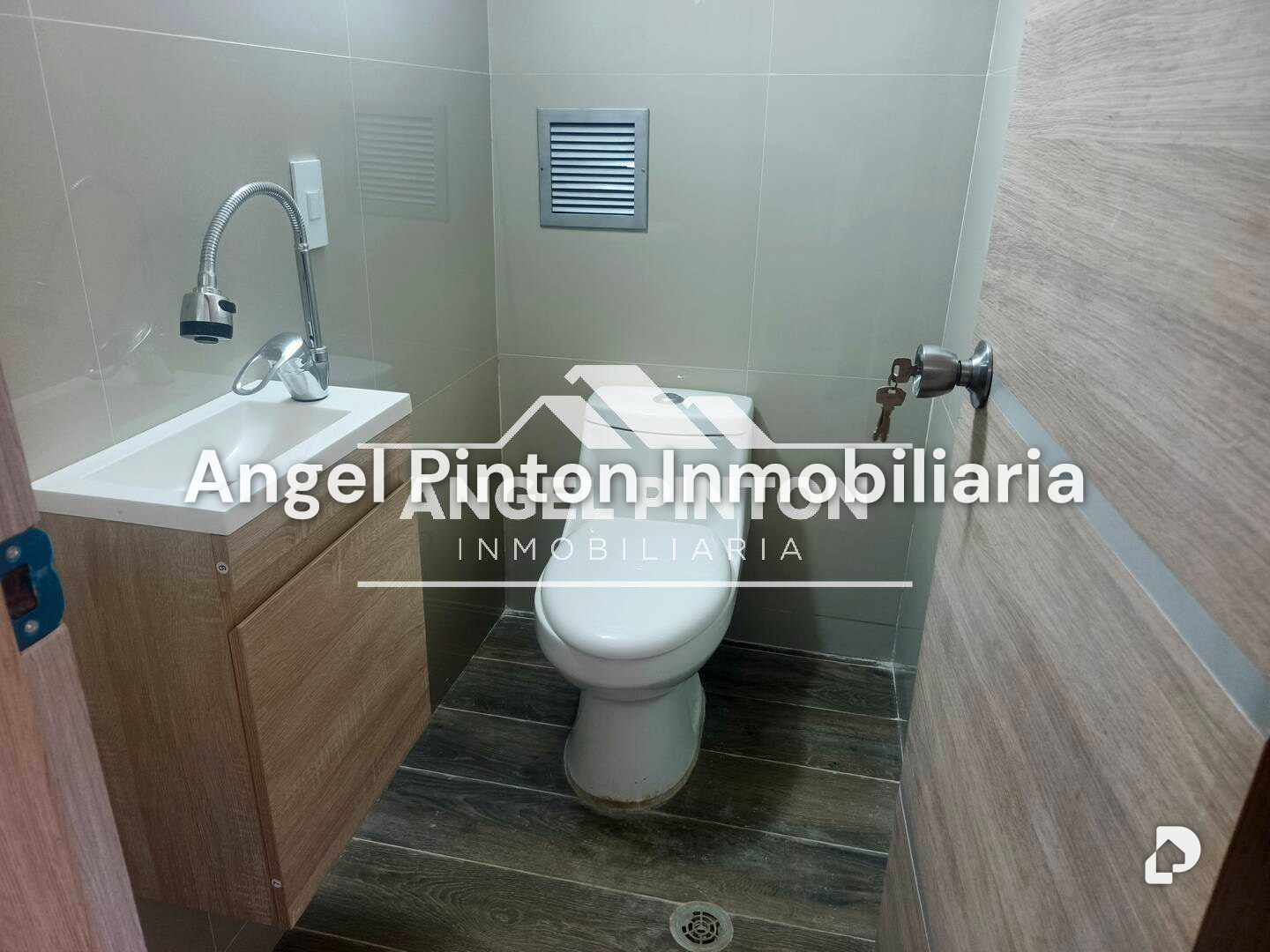 Casa en Las Lomas, Maracaibo – 13