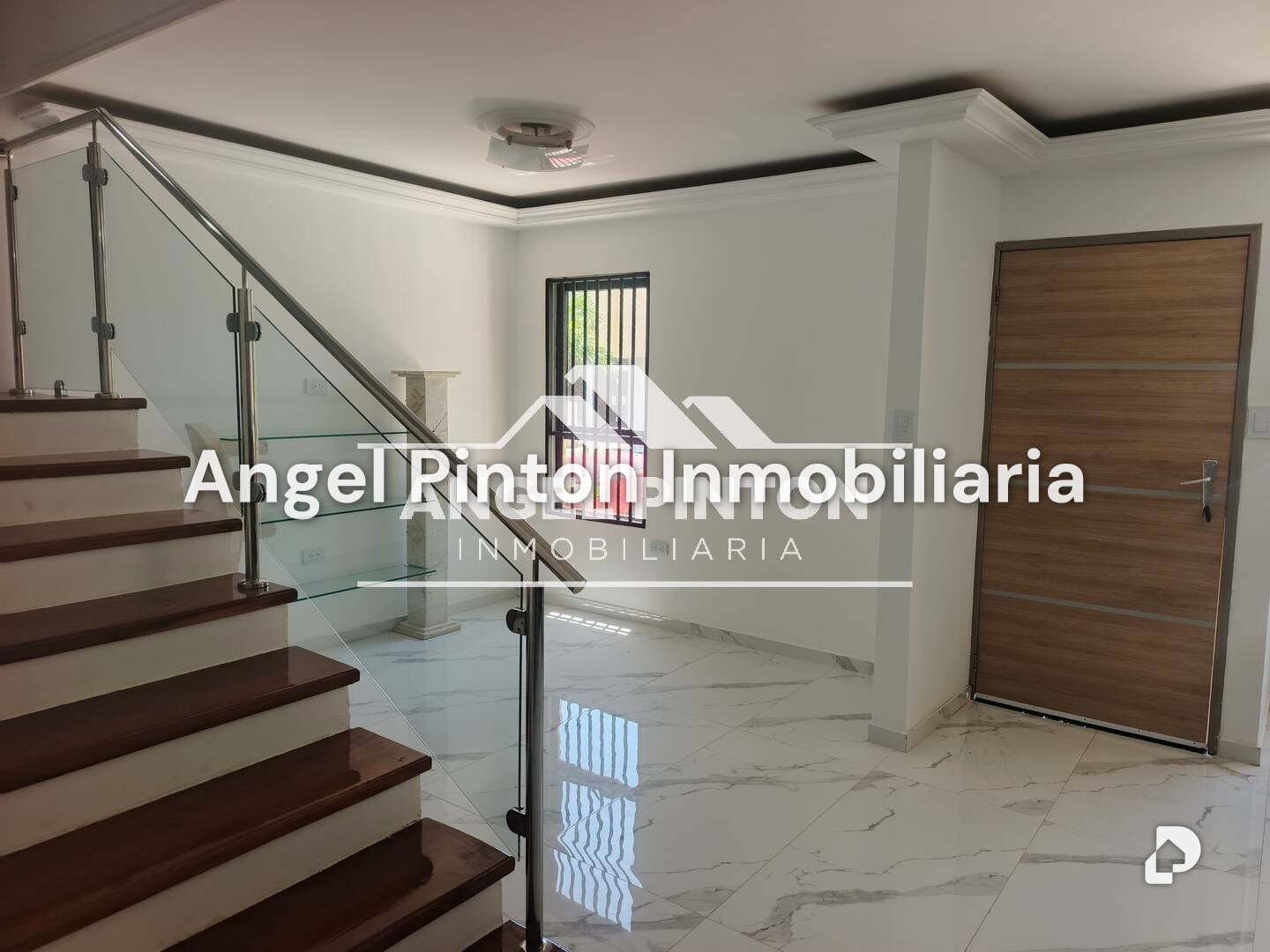 Casa en Las Lomas, Maracaibo – 11