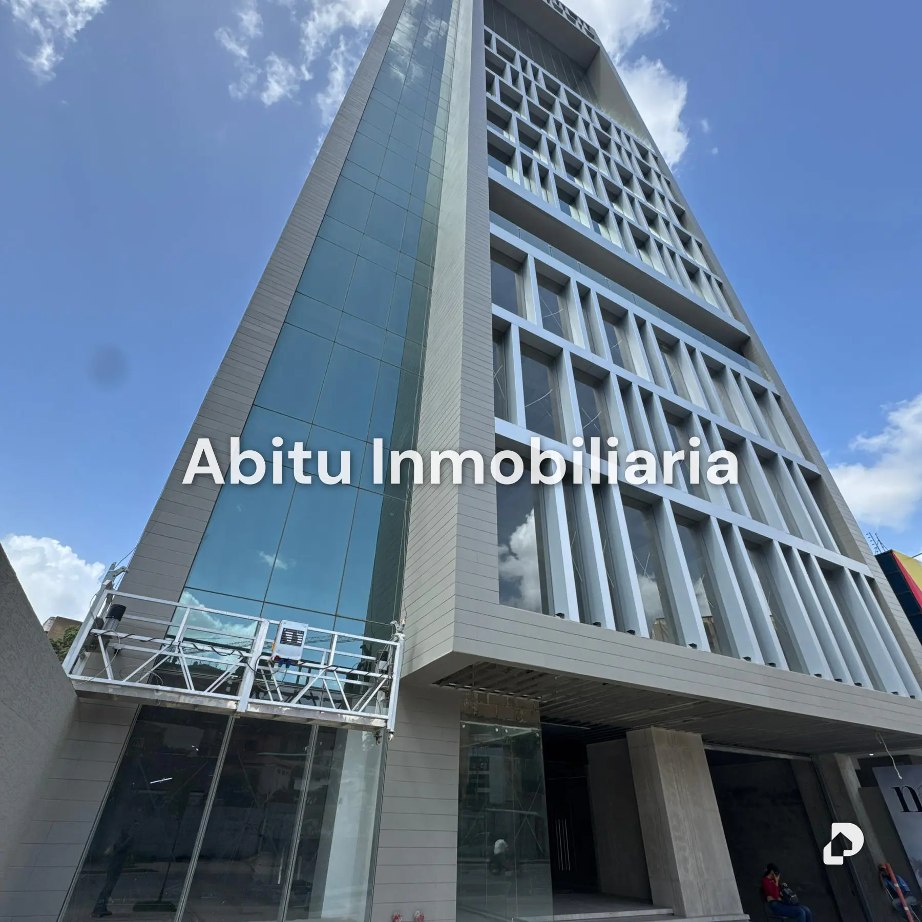 Oficina en Las Mercedes, Caracas – 1
