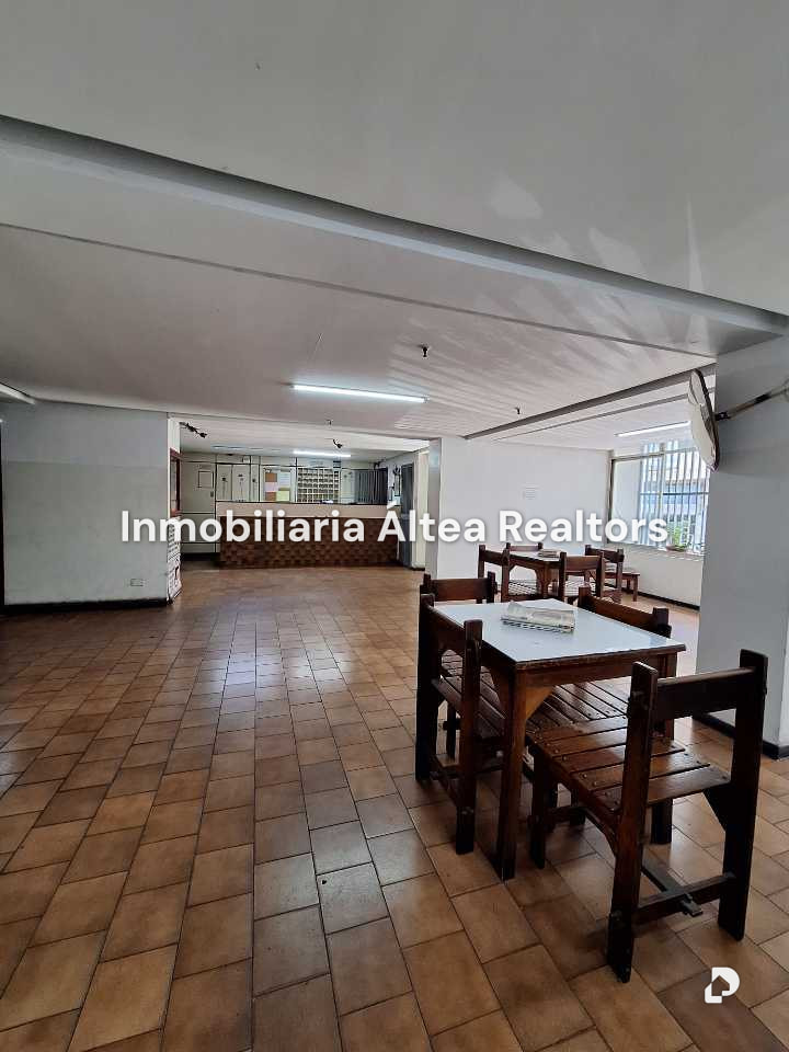 Edificio en Av. Baralt, Caracas – 3